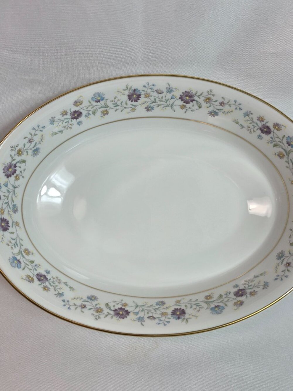 Noritake Longwood #2485 Oval Serving Bowl 9 Inch Purple, Blue & Yellow Flowers